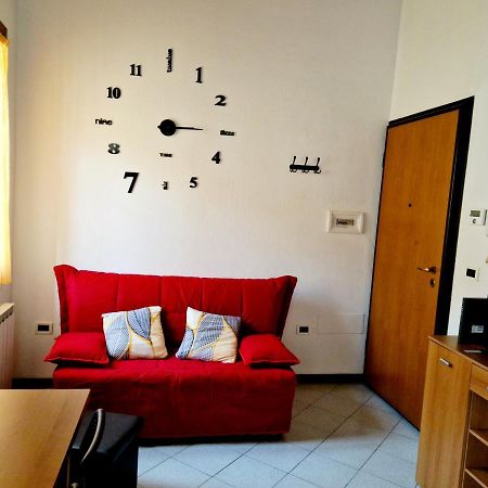 Appartamento In Centro Free Wi-Fi, Self Check-In フォルリ エクステリア 写真
